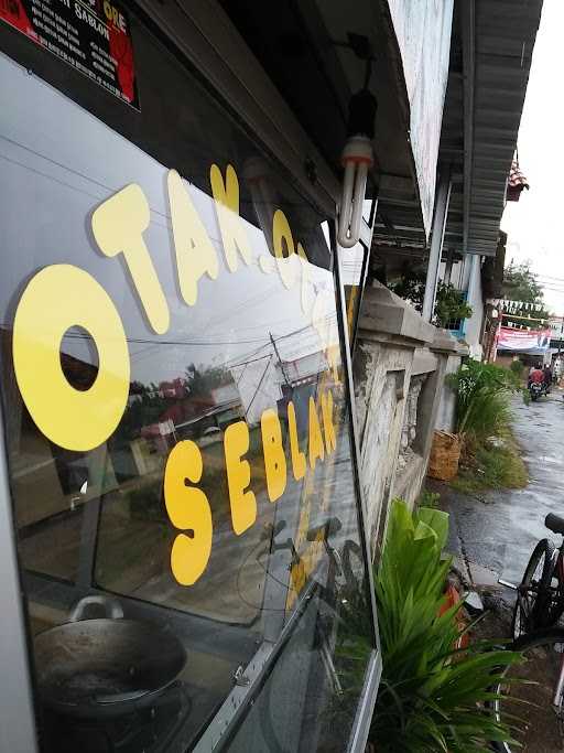 Warung Seblak Indri Sekar 5