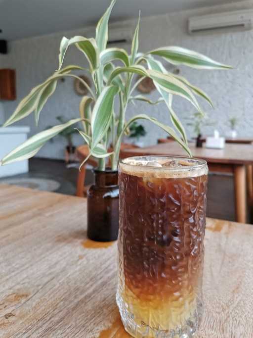 Ashira Coffee & Eatery 5