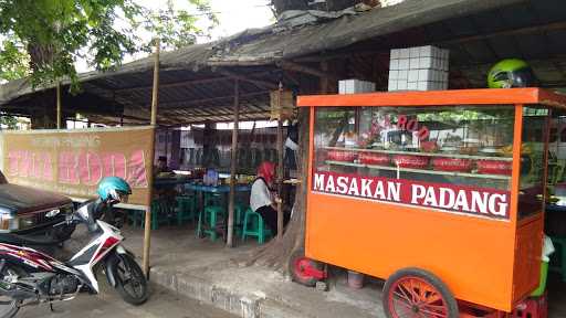 Masakan Padang Tiga Roda 7