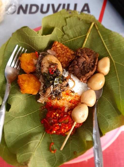 Nasi Jamblang Pelabuhan Hj. Sumarni 8