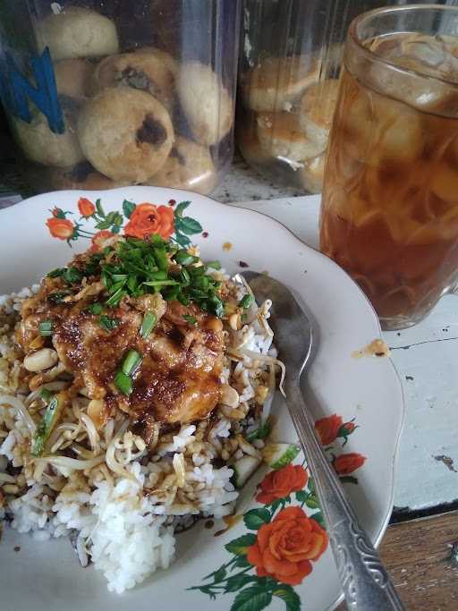 Warung Nasi Ibu Aisyah 3