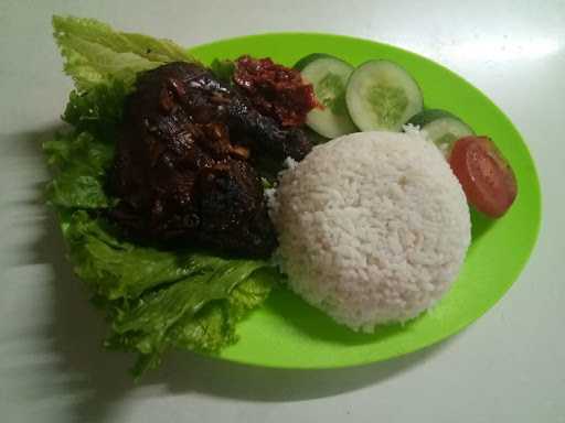 Ikan Bakar Lembang 8