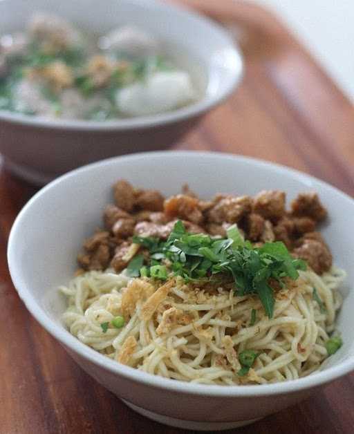 Mie Kocok Oom Gendutz Lembang 1