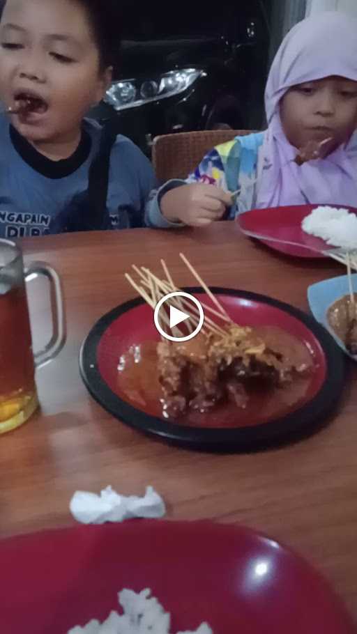 Sate Kelinci Asli Khas Pak Rusli 2