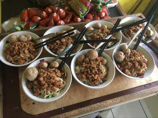 Mie Baso & Mie Ayam Smealex 8