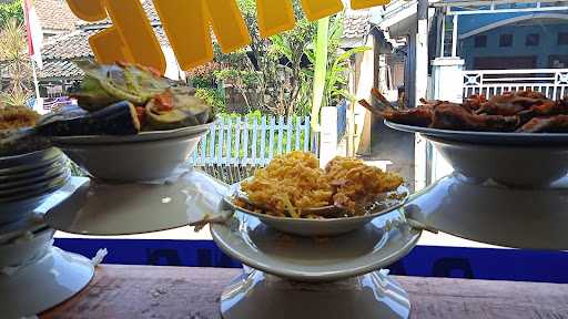 Rumah Makan Padang Talago Minang 1