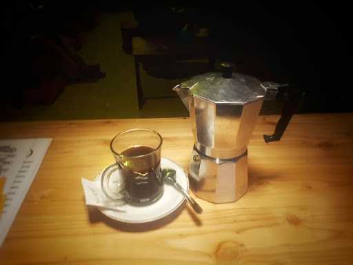 Kedai Gentong Susu & Kopi 9