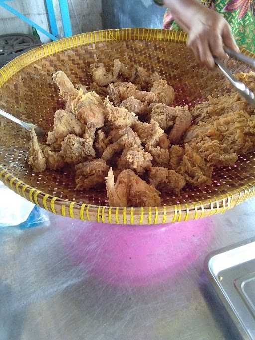 Budiyo Fried Chicken Kentucky 1