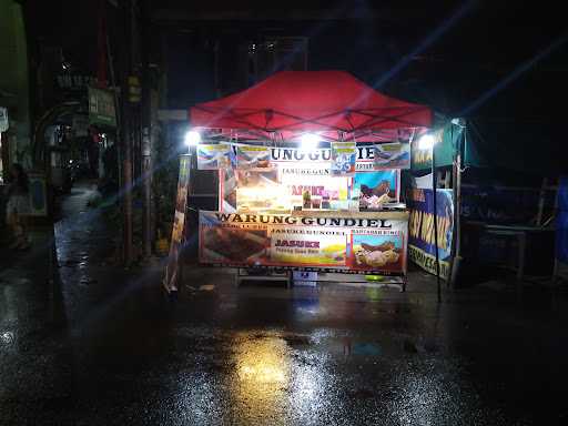 Nasi Uduk Telor Dadar Dan Indomie 6