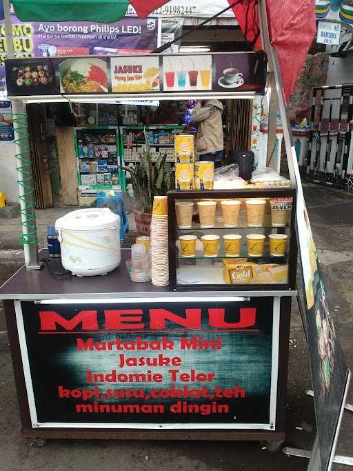 Nasi Uduk Telor Dadar Dan Indomie 8