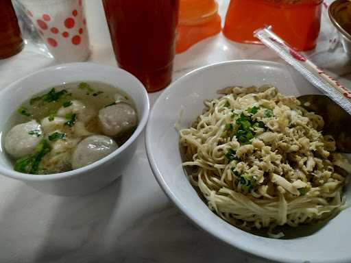 Mie Baso Pangsit Miskam 6