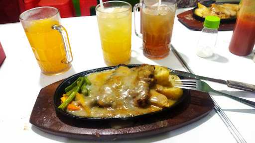 Warung Steak Warjo 2