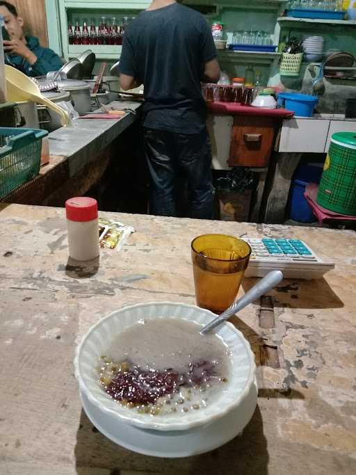 Bubur Kacang Ijo Empat Saudara 6