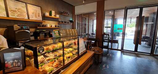 Starbucks - Experience Bar Buah Batu 8