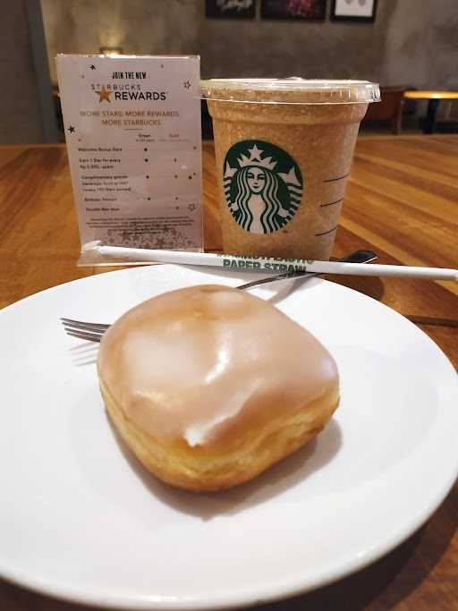 Starbucks - Experience Bar Buah Batu 7