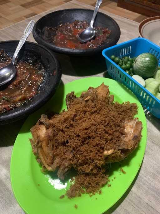 Ayam Goreng Mergosari 1