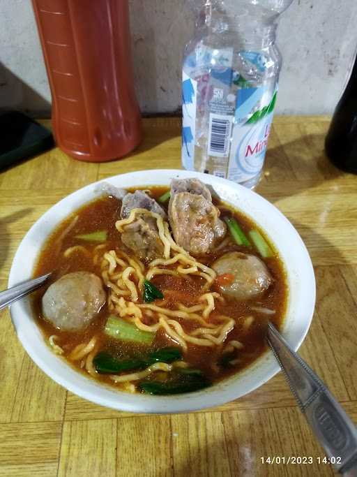 Baso Slowi Jl. Gudang Selatan 9