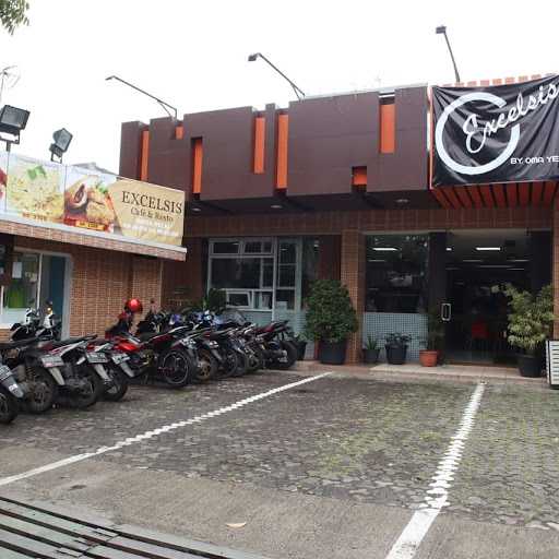 Excelsis Cafe And Resto 10