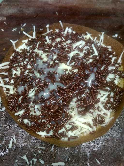 Martabak Manis Ayen 5