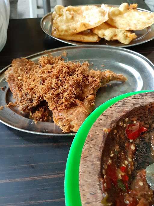 Rumah Makan Mergosari 4