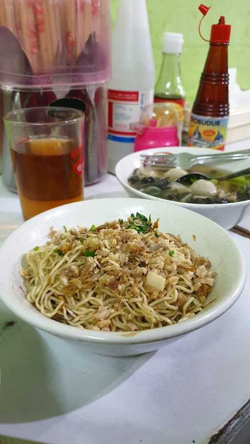 Mie Bakso Karapitan 6