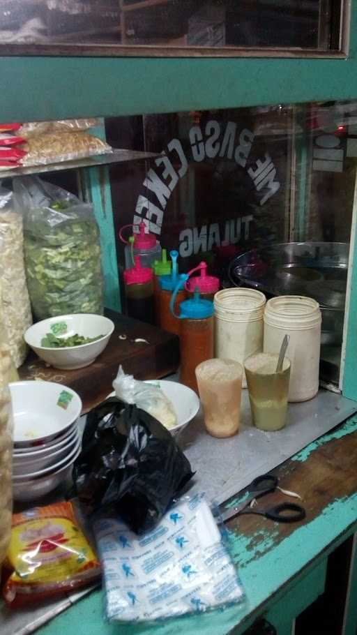 Mr. Ahmad Mie Bakso Ceker Tulang Kosambi 10