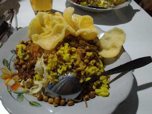 Nasi Kuning Dan Cireng Ibu Eti 2