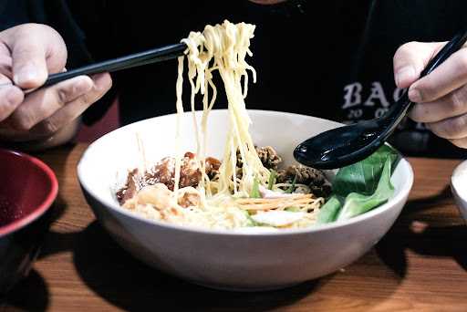 Ramen Bajuri Buah Batu 2