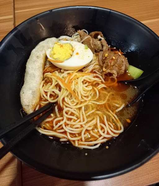 Ramen Bajuri Buah Batu 3