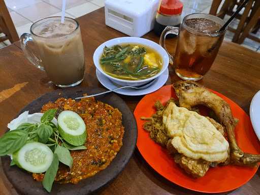 Warung Bu Kris 6