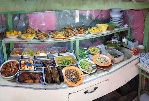 Warung Nasi Khas Sunda 3