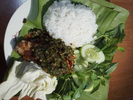 Ayam Geprek Sambal Ijo&Merah 2