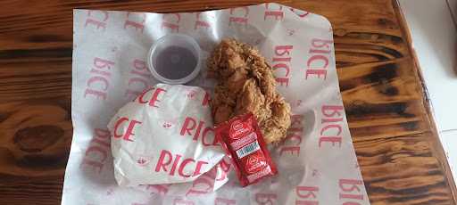 Antchick Fried Chicken 4