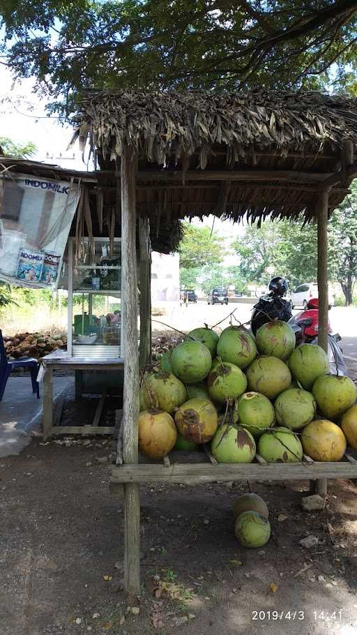 Warung Es Kelapa Aisya 4