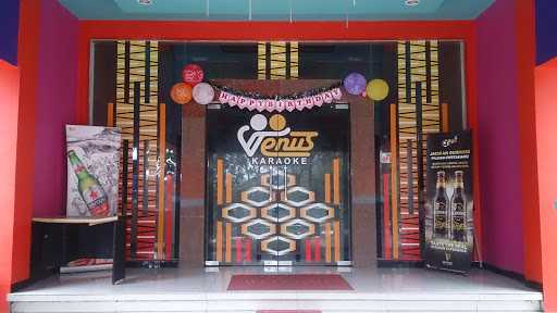 Venus Karaoke Executive 5