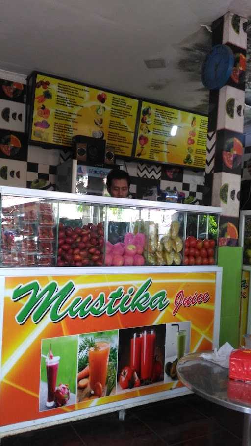 Mustika Juice 10