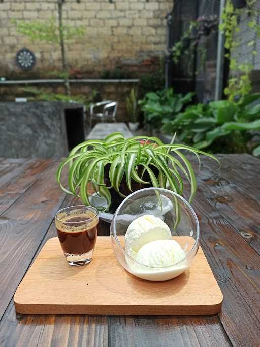 Kopi Tempat Kamu Pulang 1