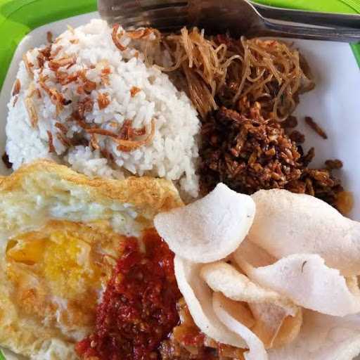 Ayam Geprek & Nasi Uduk Ibu Rohati 4