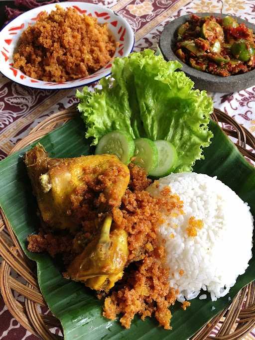 Ayam Goreng Dan Bakar Kremes Mubarok 10