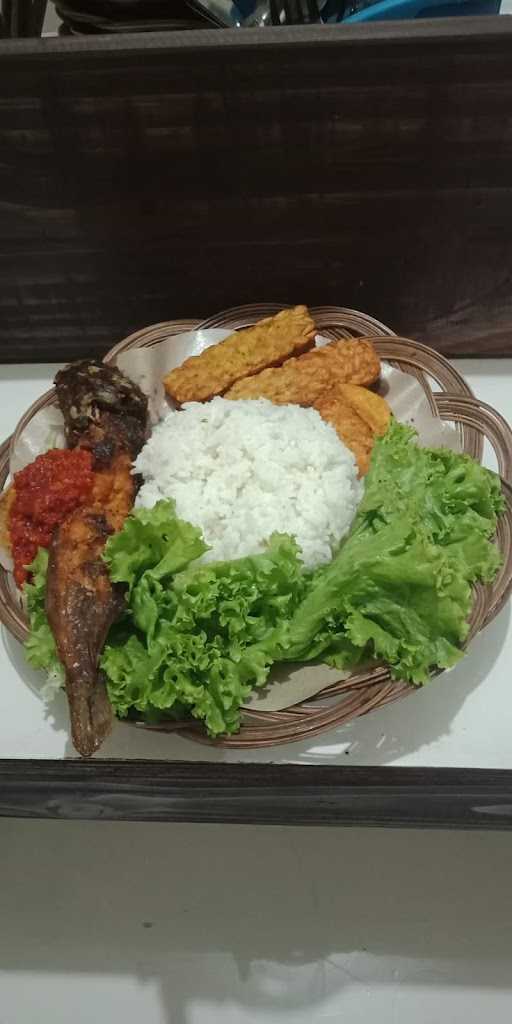 Ayam Penyet Bintang Brother 7