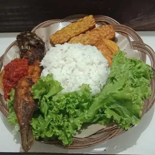 Ayam Penyet Bintang Brother 2