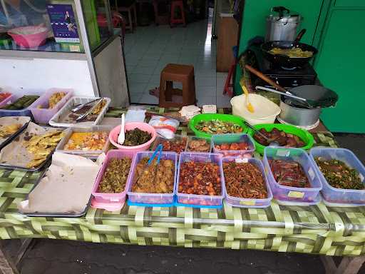 Nasi Uduk Bude Nani 1