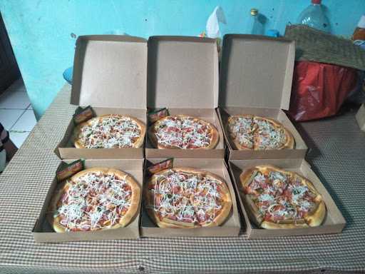 Somuncu Pizza And Steak Ayam 1