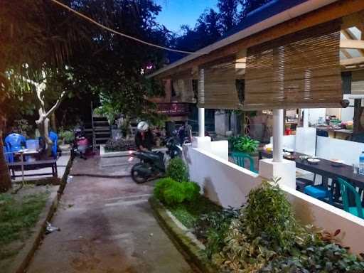 Warung Ikan Bakar Bunda Aisyah 10