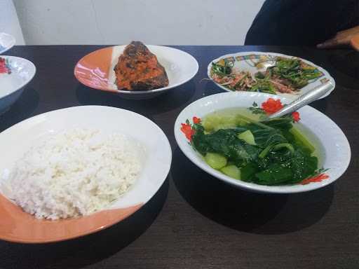 Warung Ikan Bakar Bunda Aisyah 2