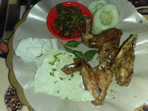 Warung Lau 3