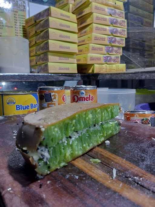 Martabak 5