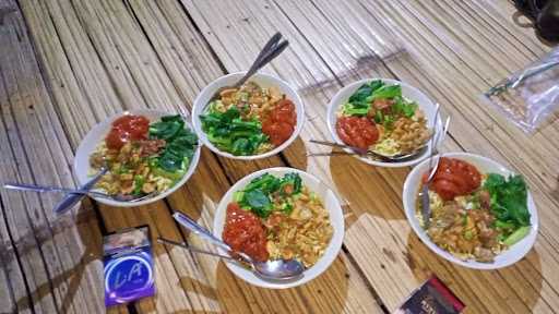 Mie Ayam Humairah 3