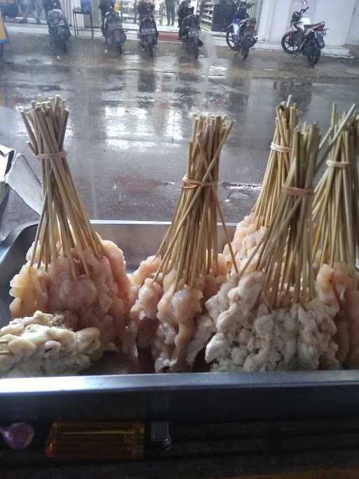 Sate Ayam Istimewa 9