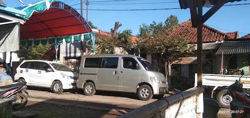 Warung Soto Dan Sate 1